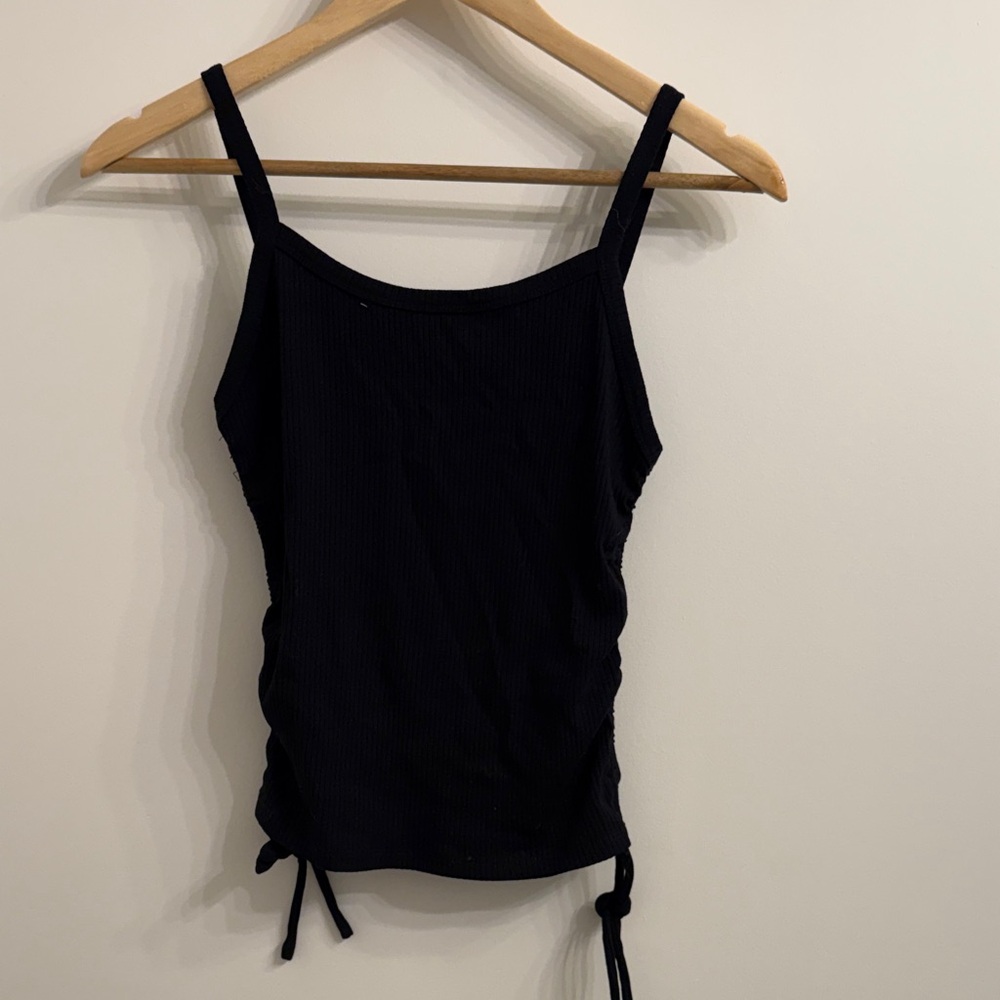 ⭐️NWOT Forever 21 ribbed tank w/ side ties